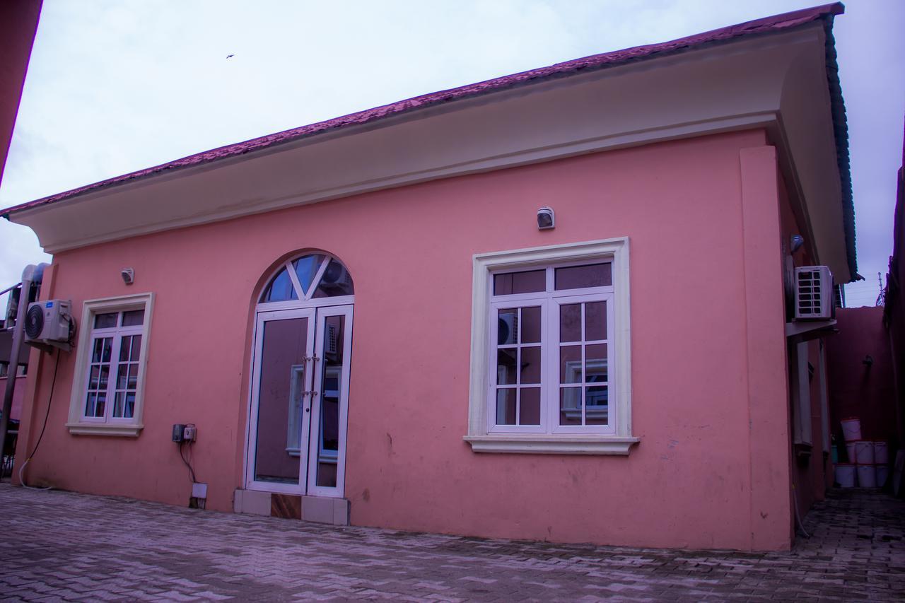 Glasshouse Hotel And Suites Egba Dış mekan fotoğraf